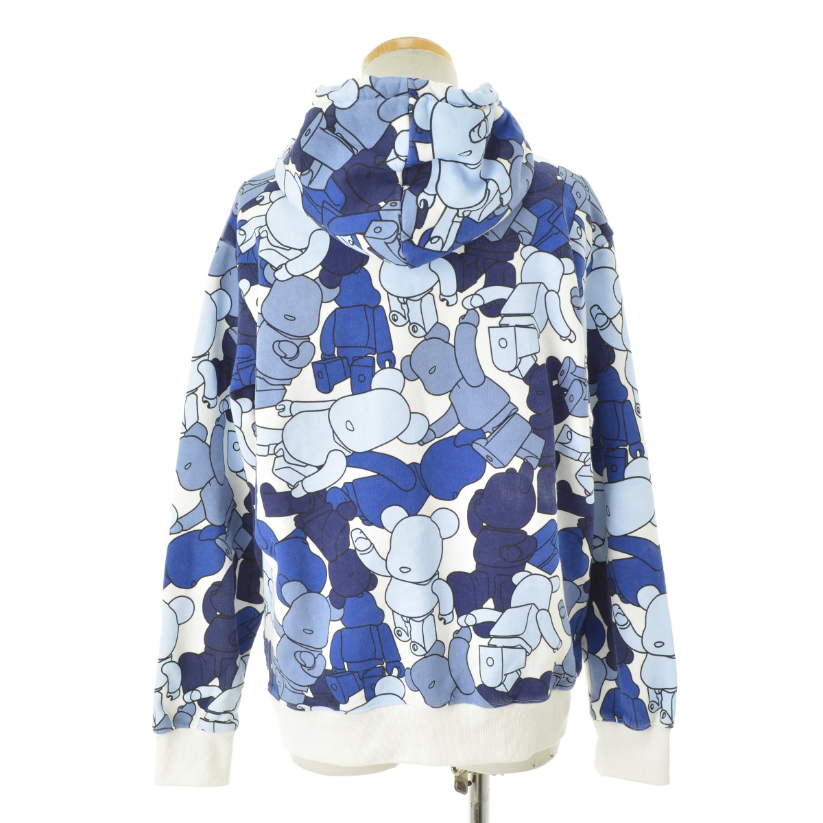 KITH × MEDICOM TOY / キス × メディコムトイ KH2374 BEARBRICK PATTERN HOODIE ベアブリック  スウェットパーカー -ブランド古着の買取販売カンフル