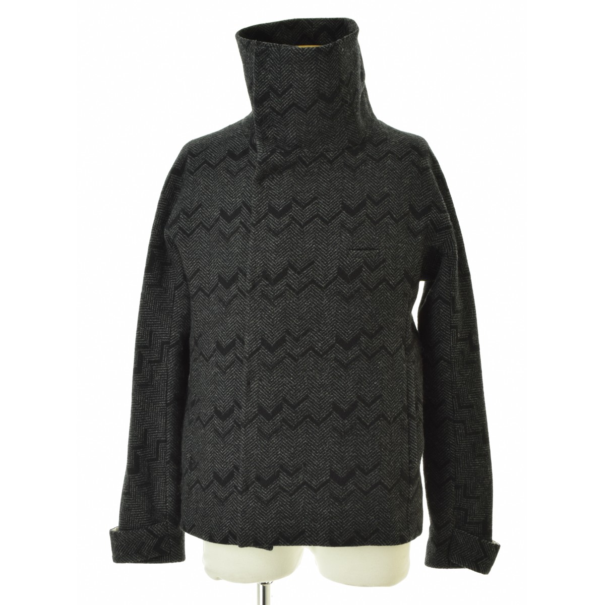 Dulcamara ドゥルカマラ ヘリンボーン ハイネックジャケット(美品) Dulcamara - 【美品】Dulcamara ドゥルカマラ ヘリンボーン