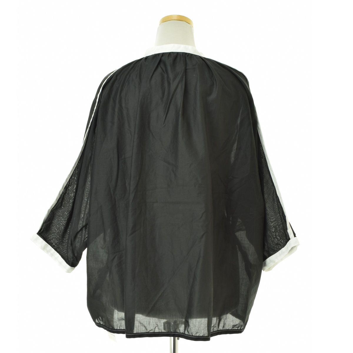 ARTE POVERA / アルテ ポーヴェラ 120/2 スーピマコットン ローン 配色 ギャザー ドルマン シャツ 七分袖ブラウス ARTEPOVERA ARTE POVERA / アルテ ポーヴェラ 120/2 スーピマ