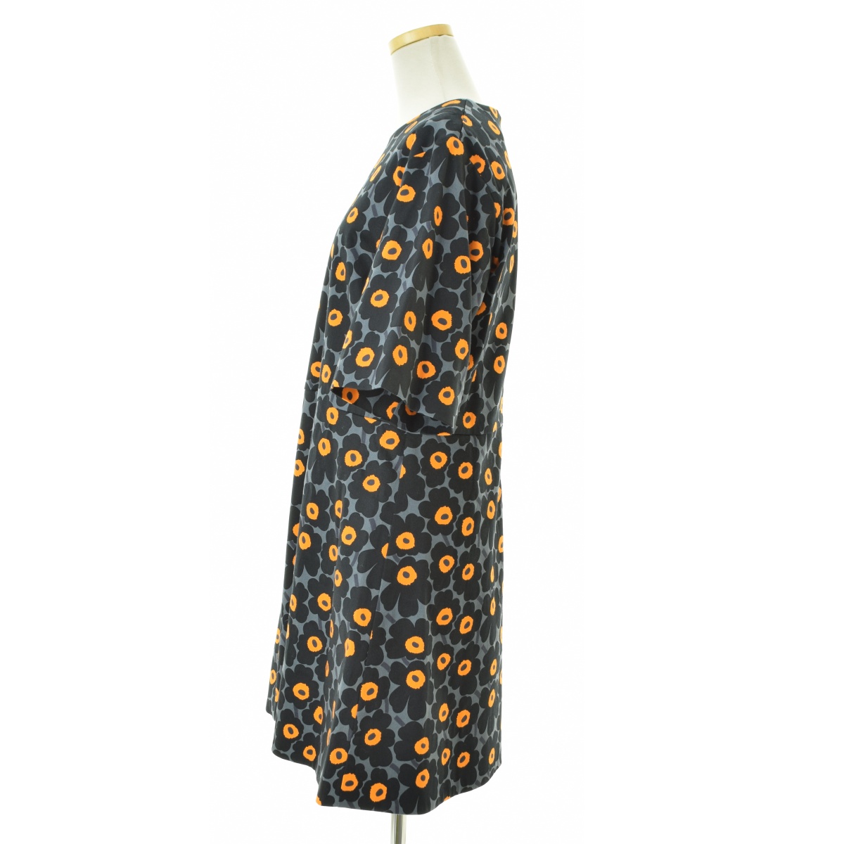 【新品】marimekko unikko マリメッコ ウニッコ ワンピース 一部店舗・オンライン限定】Siluetti Unikko ワンピース | Maija